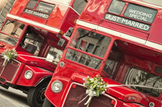 Busse für Hochzeiten